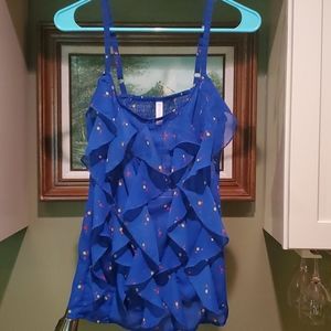 Fun patterned, flowy ruffled tank